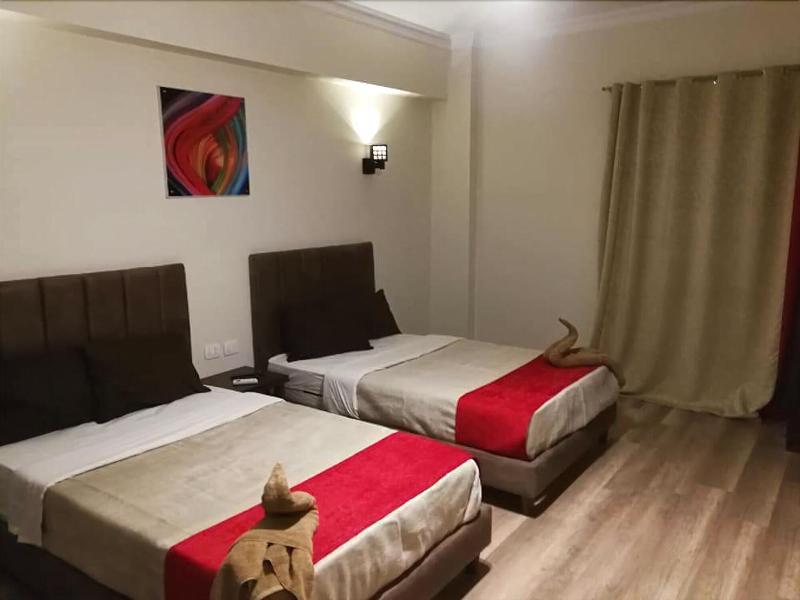 הורגהדה Cordoba Suites מראה חיצוני תמונה